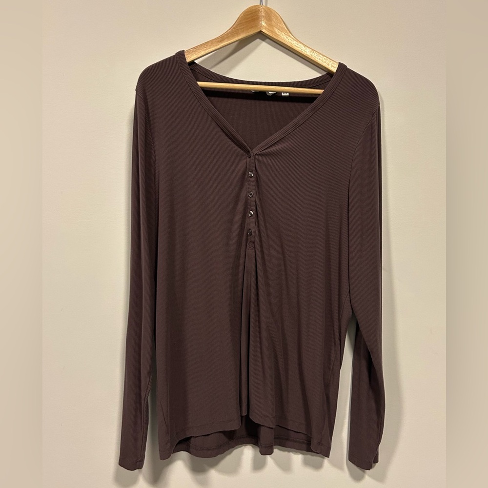 Reitmans long sleeve shirt